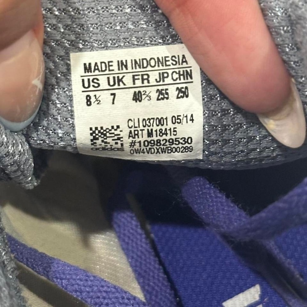 Adidas Grey and Purple Sneakers woman's 8.5 - Picture 7 of 8